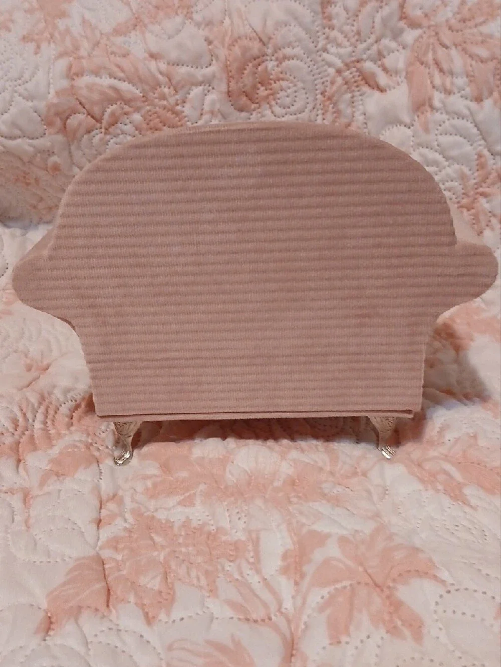Pink Heart Accent Mini Sofa - Plush Home Accent/jewelry Box